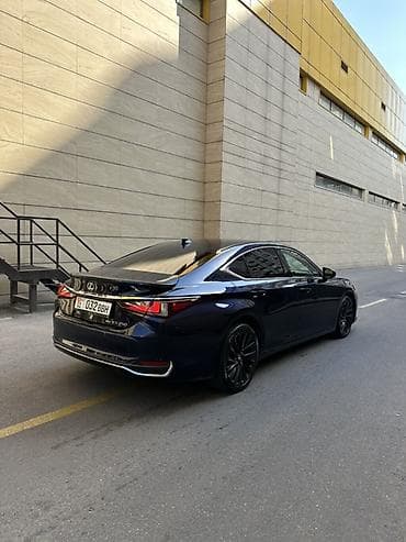 Lexus ES: 2021 г., 2.5 л, Автомат, Бензин, Седан — 8