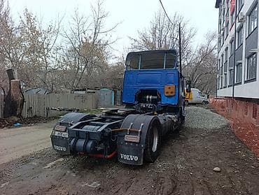 бак volvo: Тягач, Volvo, 1994 г., Без прицепа — 5