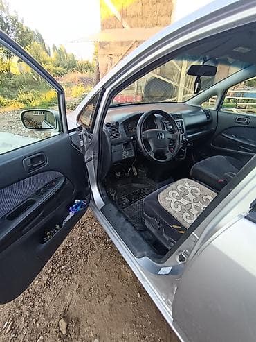 байд машина: Honda Stream: 2002 г., 1.7 л, Кол менен иштөөчү, Бензин, Универсал — 5