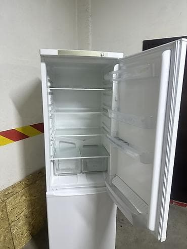ipad 4 mini: Холодильник Indesit, Б/у, Двухкамерный, De frost (капельный), 60 * 185 * 60 — 2