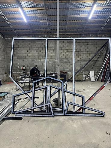 форма пена блок: Алюминиевое окно на заказ, Тип окна: Витражные, Мансардные, Панорамные, Декоративные особенности: Другие особенности, Бесплатная установка, Без рассрочки — 6