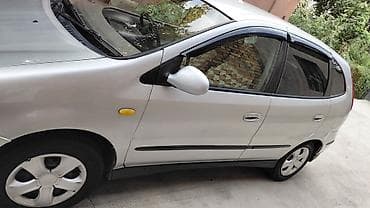 уна: Nissan Tino: 2002 г., 1.8 л, Автомат, Бензин, Минивэн — 4