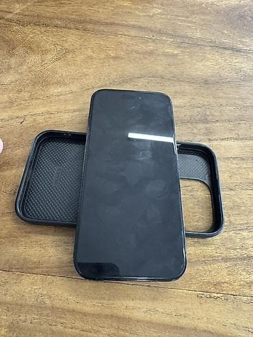 jbl go: IPhone 14 Pro, Б/у, 128 ГБ, Black Titanium, Чехол, 83 % — 3