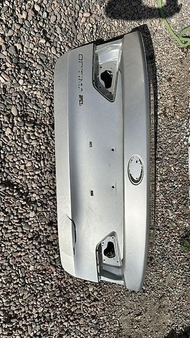 купить одежду: Крышка багажника Mazda, Оригинал — 1