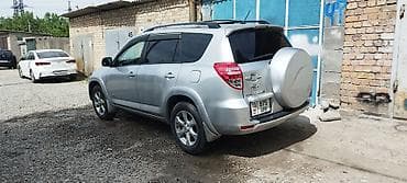 corolla 2004: Toyota RAV4: 2010 г., 2.5 л, Автомат, Бензин, Кроссовер — 3