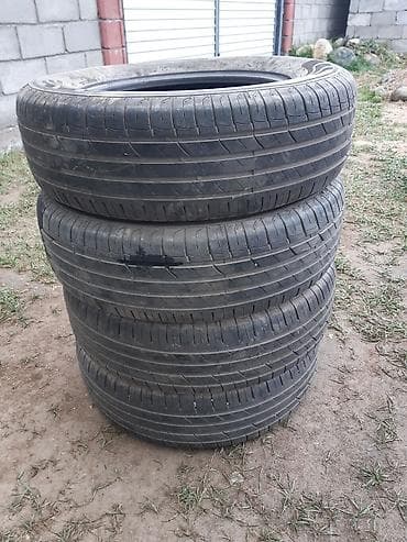 Комплект летних шин – 4 штуки. Размер: 205/70 R15 Тип: радиальные