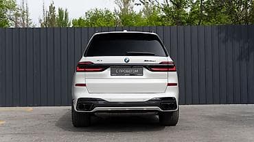 bmb e36: BMW X7: 2025 г., 4.4 л, Автомат, Бензин, Внедорожник — 9