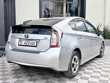Toyota Prius: 2012 г., 1.8 л, Робот, Гибрид, Седан — 5