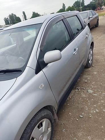 samara lada: Toyota Ist: 2002 г., 1.3 л, Автомат, Бензин, Хэтчбэк — 6