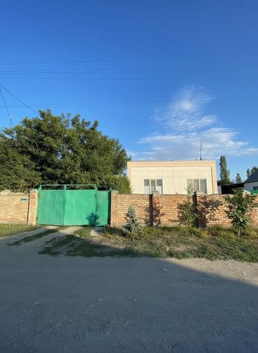 сдаю дом в пригороде: Дом, 120 м², 5 комнат, Собственник, Косметический ремонт — 1