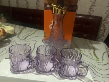 Паркет: Набор для напитков 5 предметов. Состав: - графин с крышкой-дозатором — 4