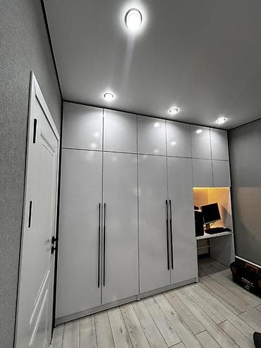 Стол жана отургуч комплекттери: Дубал шкаф, Дубал шкаф түрү: Модулдуу, Жатакана үчүн, Жаңы, Өзгөчөлүктөрү: Жумушчу стол менен — 3