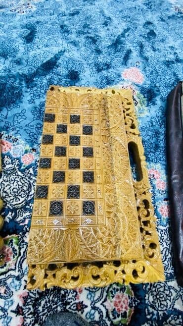 фигуры для шахмат: Набор настольных игр в резных складных чемоданах. Состав и — 6