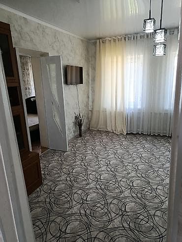 ищу квартиру на длительный срок: Продаю дом 5комнат. В доме есть кухня,ванная и туалет. Большой — 5