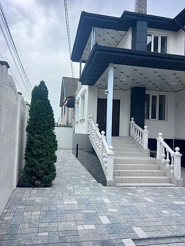 узакова аида: 🏡 Срочно продается 3-уровневый особняк по улице Он-Арча! ✨ Просторный — 3