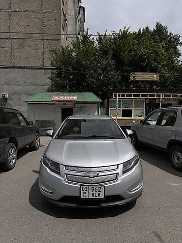 auto kg: Chevrolet Volt: 2014 г., 1.4 л, Автомат, Гибрид, Хэтчбэк — 1