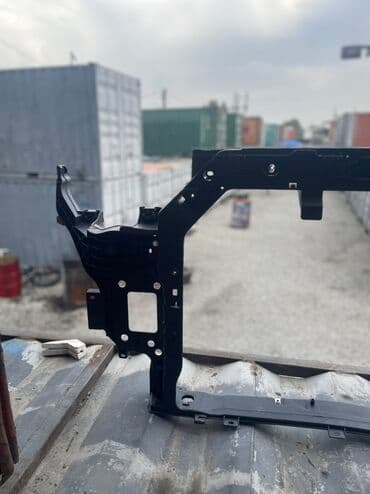 купить сетку для решетки радиатора: Экран крепления радиатора Kia, Новый, Аналог — 2