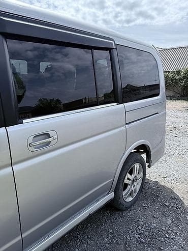 tlc 200: Honda Stepwgn: 2004 г., 2 л, Автомат, Газ, Минивэн — 1