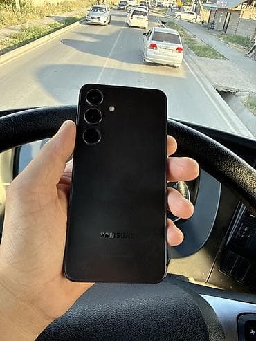 Техника жана электроника: Samsung Galaxy S24, Колдонулган, 256 ГБ, түсү - Кара — 1