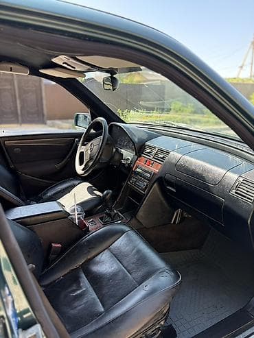Mercedes-Benz C-Class: 1998 г., 1.8 л, Кол менен иштөөчү, Бензин, Седан — 5
