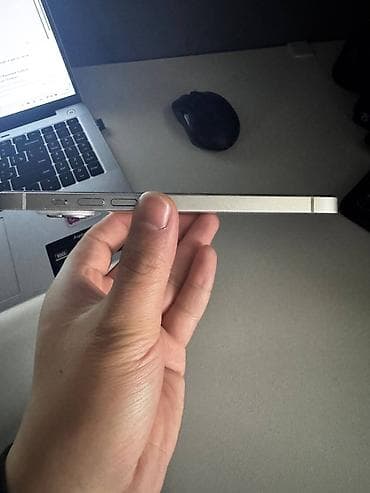 mi camera: IPhone 14 Plus, Б/у, 128 ГБ, Белый, Защитное стекло, Чехол, Кабель, 80 % — 2