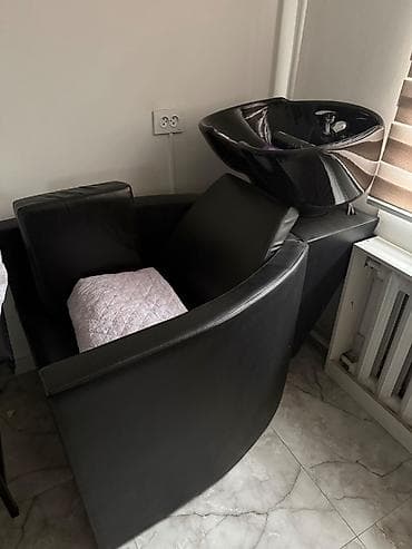 Комплектующие для мебели: Все для парихмахерской продаю. По всем вопросам звонить по номеру — 1