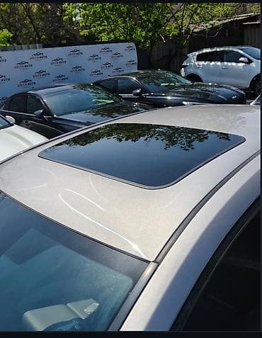 e class: Toyota bZ3: 2023 г., Электромобиль, Фастбек — 8