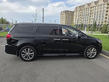 900: Kia Carnival: 2019 г., 2.2 л, Автомат, Дизель, Минивэн — 6