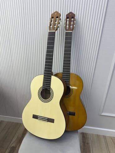 Yamaha c40 Классическая гитара Двух цветов Проверенная временем at lalafo.kg Yamaha c40 Классическая гитара Двух цветов Проверенная временем