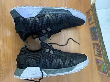 Спецодежда: Продаю кроссовки от турецкий магазин AVVA 40 размер оригинал заказал с — 5