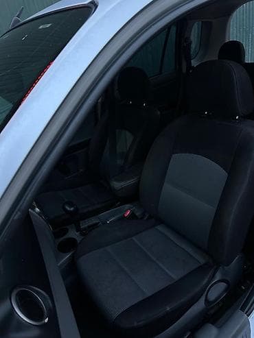 Mazda Verisa: 2007 г., 1.3 л, Автомат, Бензин, Хетчбек — 7