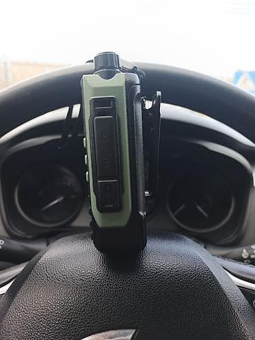 Аудиотехника: Рация Baofeng (портативная, двухдиапазонная) Описание: - Компактная — 3