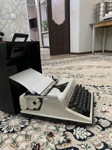 всё родное: Продаю печатную машинку в Исключительном состоянии, все работает — 2