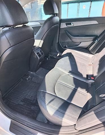 Продажа авто: Hyundai Sonata: 2020 г., 2 л, Автомат, Бензин, Седан — 9