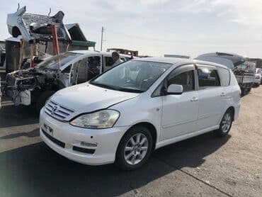 TOYOTA İPSUM ACM21 ВСЕ ЗАПЧАСТИ В НАЛИЧИИ АВТОРАЗБОР Объем 2.4, 2wd