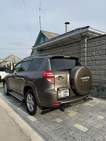 Транспорт: Toyota RAV4: 2013 г., 2.5 л, Автомат, Бензин, Кроссовер — 4
