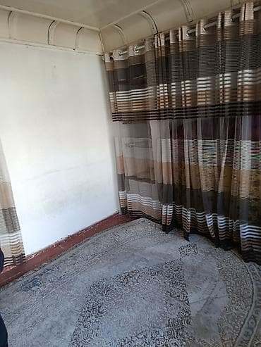 хата 2 комнатная: 50 м², 2 комнаты — 7