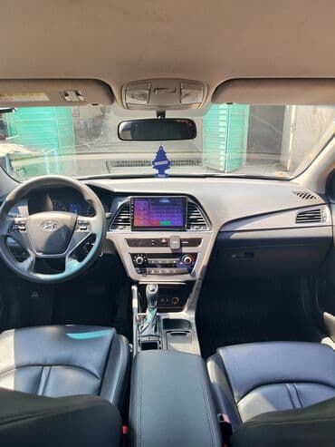 я девушка: Hyundai Sonata: 2016 г., 2 л, Автомат, Газ — 3