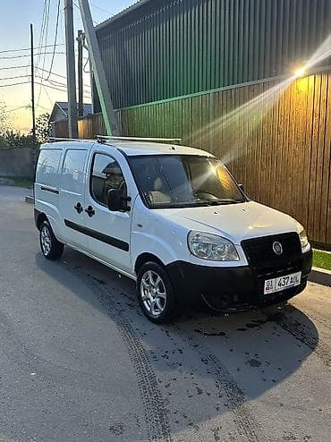 Fiat Doblo: 2009 г., 1.6 л, Механика, Бензин, Фургон — 8