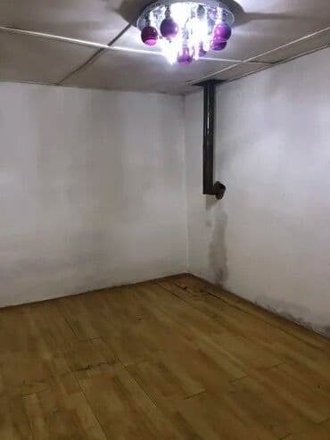 дом с квартирантом: 26 кв. м, 2 бөлмө, Забор, тосулган, Жертөлө, ороо — 3