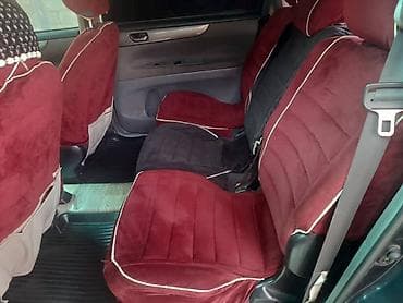 рулдар: Toyota Avensis Verso: 2003 г., 2 л, Кол менен иштөөчү, Дизель, Вэн/Минивэн — 6