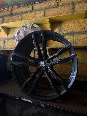 болты для колес: Литые Диски R 21 BMW, 1 шт, отверстий - 5, Б/у — 1
