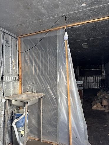 вагончик на колёсах: Продаю Изотермическую Термо Будку (контейнер) для хранения/мастерской — 3