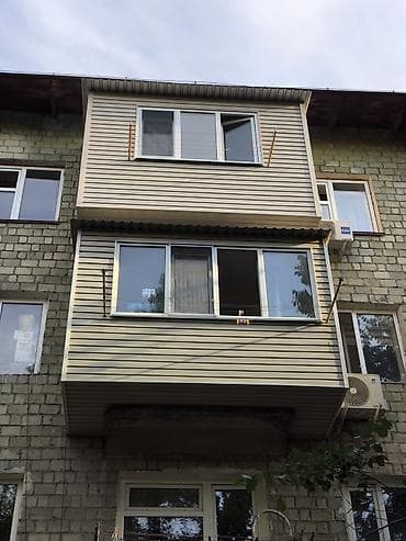 Услуги по строительству и ремонту: Услуга: остекление и облицовка балконов/лоджий под ключ Описание: - — 4