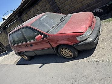 Mitsubishi Space Runner: 1993 г., Автомат, Бензин, Минивэн — 2