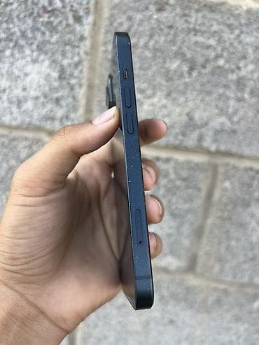 телефон айфон 14про: IPhone 13, цвет Midnight (чёрный) - Экран 6.1" Super Retina XDR — 5