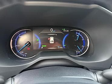 4runner trd: Toyota RAV4: 2019 г., 2.5 л, Вариатор, Гибрид, Кроссовер — 10