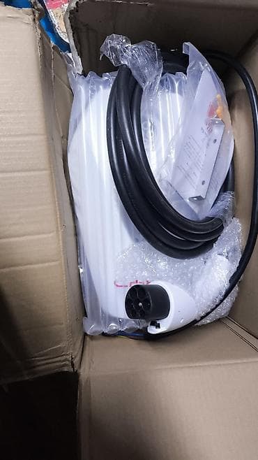 купить byd e2: Стационарная зарядная станция BYD для электромобилей - Мощность: 7 — 4