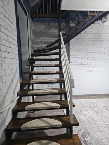 дом токмок пакрофка: 300 м², 6 комнат — 5