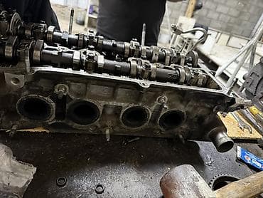 продам ваз: ГБЦ Toyota 2004 г., 2 л, Б/у, Оригинал, Япония — 2